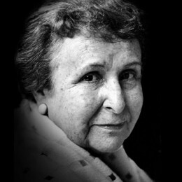 agustina2.jpg
