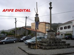 8379135_zfYDF.jpg 8379135_zfYDF.jpg