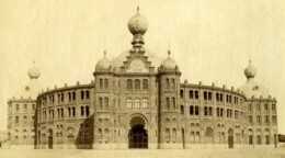 1892 . Praça do Campo Pequeno.jpg