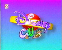 MV5BMzMzYjNjN2UtZDJkMC00ZTI0LWI0ODgtZDMwMDlkYThkMT