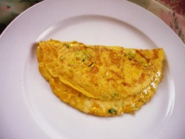 Omelete de queijo da Ilha e salsa.JPG Omelete de queijo da Ilha e salsa.JPG