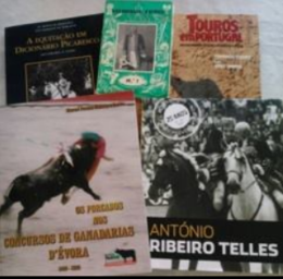 Livros taurinos..png