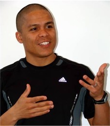 Dênis Quadros - Athlon Esportes