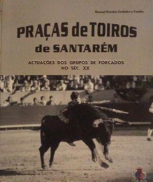 Livro Praças de Toiros de Santarém..png