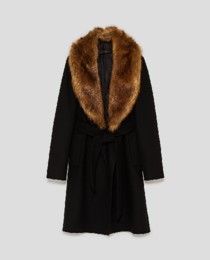 Zara SOBRETUDO GOLA PELO SINTÉTICODETALHE.jpg