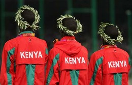 podium-olympqiue-kenya-2004-kemboi-kipruto-koech.j