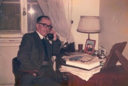 Papá no escritório.JPG Papá no escritório.JPG