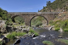 Serta-ponte-Cabras-01.jpg Serta-ponte-Cabras-01.jpg