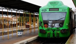 Comboio.jpg Comboio.jpg