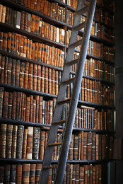 everygirl-travel-dublin-long-room-2.jpg everygirl-travel-dublin-long-room-2.jpg