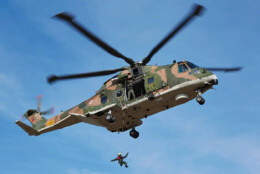 helicóptero EH-101.webp