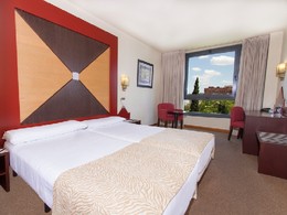 RTriana3.jpg RTriana3.jpg