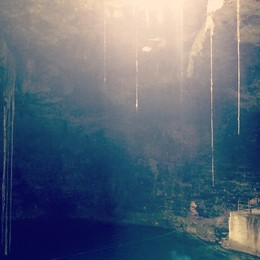 cenote.JPG