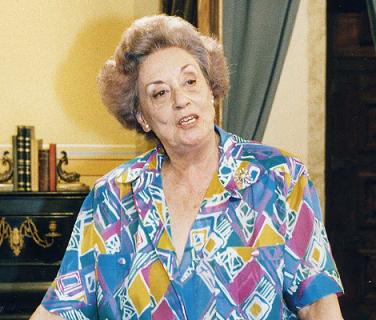 Morreu a Dona Ifigénia, da Vila Faia... Paz ao seu talento.