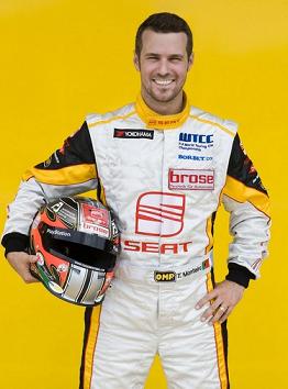 Tiago Monteiro continuará com o emblema da Seat ao peito...