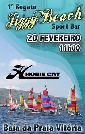 Bem, quase daqui a bocado, há regata de "Hobie Cat" na baía da Praia da Vitória...