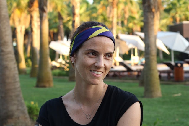 vidamar + férias em família + hotéis para famílias + férias no algarve + look de praia + estilo casual + looks zara + omnia + t-shirt preta + lenço na cabeça +roupas de verão