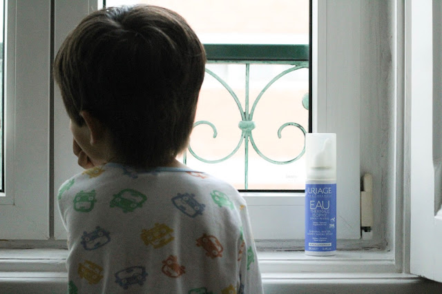 isophy + uriage + água termal + prevenir constipações + água do mar + spray + alergias + menino à janela + dicas para prevenir o inverno