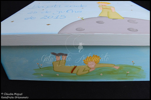 Caixa grande de batizado e lembrancinhas 