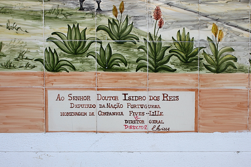 Homenagem com erros de ortografia. Lisboa, 2012