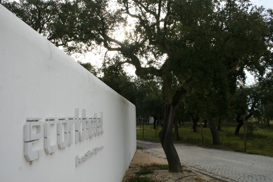Ecorkhotel01 by HContadas.jpg