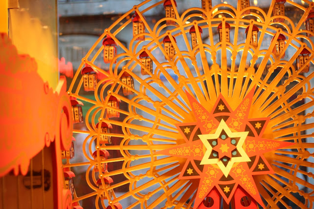 sardinha em lata + o mundo fantástico da sardinha portuguesa + circo + decoração + lojas + rossio