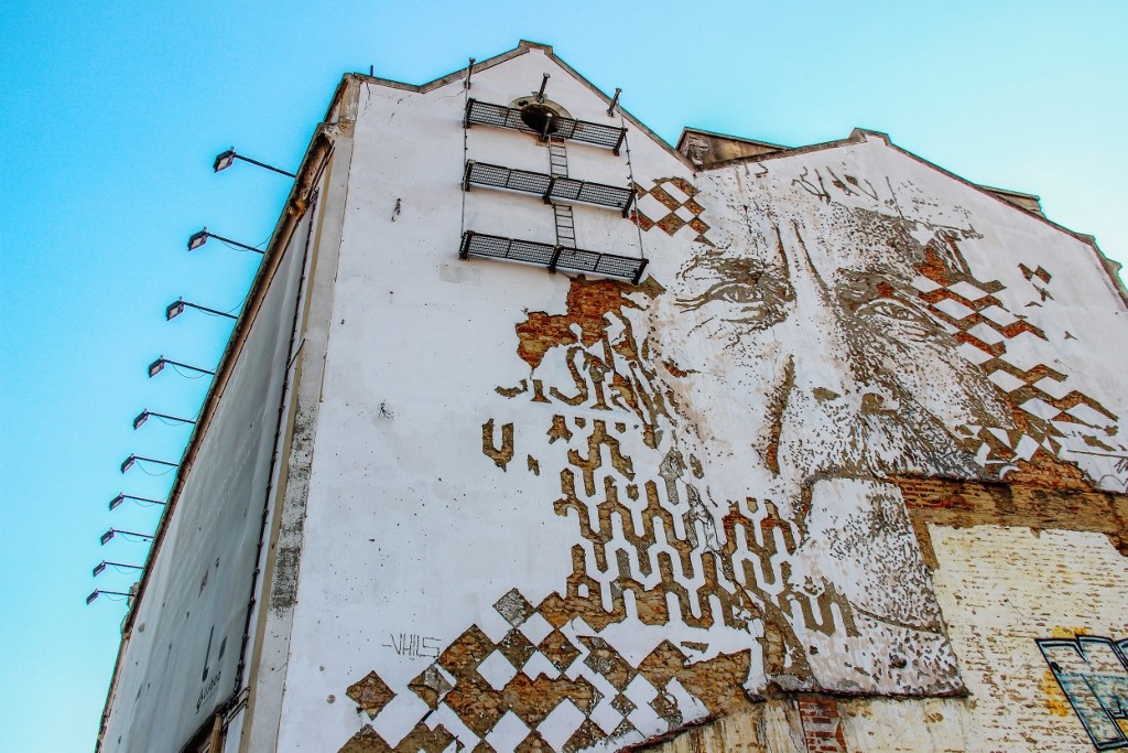 vhils lisbon 2