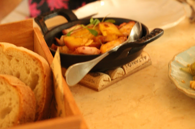 bairro do avillez + restaurante do avillez + comer bem + avillez + chef portugês + cozinha portuguesa + sítios giros para comer em lisboa