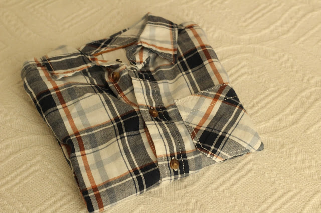 roupa outono inverno + nova estação + regresso às aulas + escola + estilo e conforto + rapazes + camisa + camisa aos quadrados + flanela + lojas C&A + C&A + melhores compras para + roupa barata + miúdos com pinta