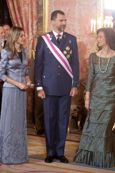 Spanish+Royals+Celebrate+New+Year+Military+LgCzyzG