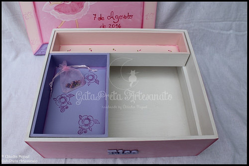 Caixa grande de batizado, caixa de recordações de bebé e moldura 