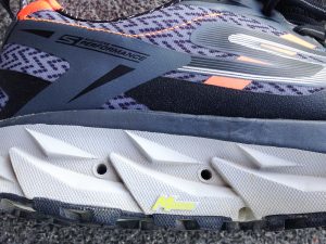 skechers_gotrailultra3_solaescoamentoagua1_desedentarioamaratonista