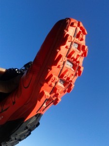 salomon-slab-sense3-softground-desedentarioamaratonista_sola