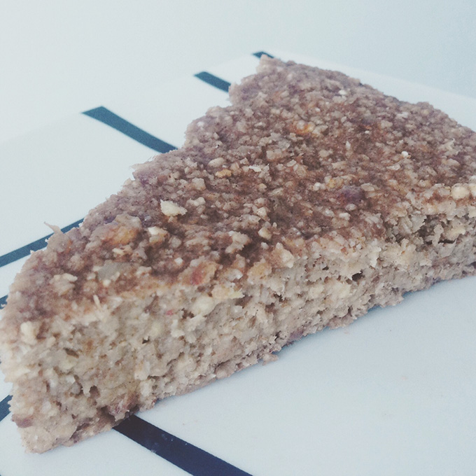 bolo de aveia e frutas