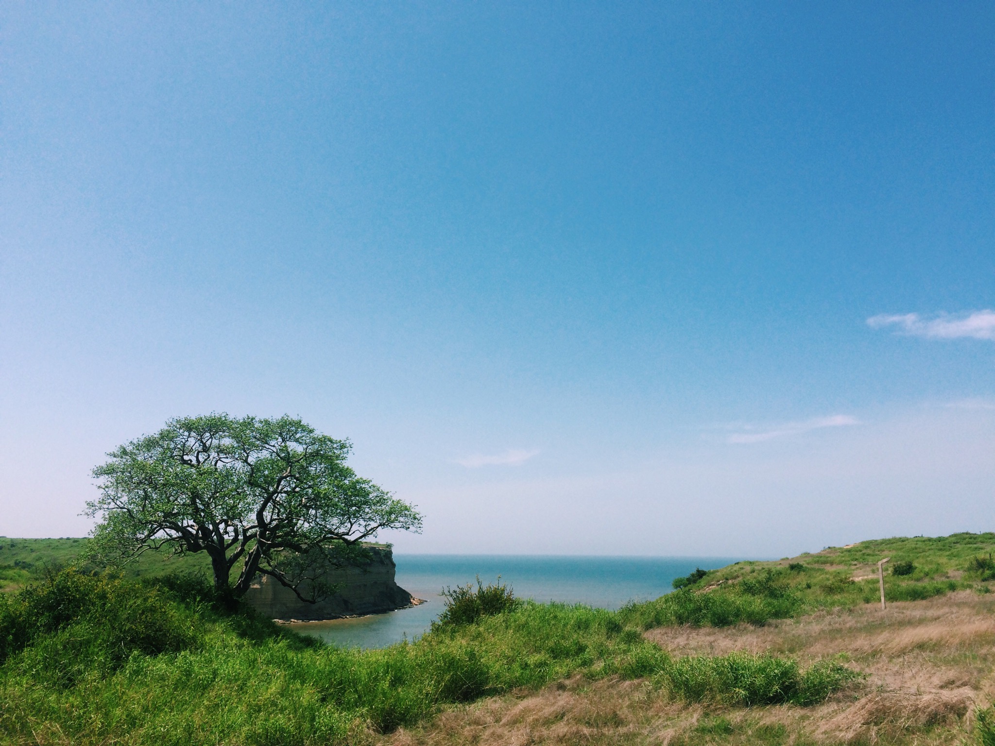 &copy; Luanda Nightlife