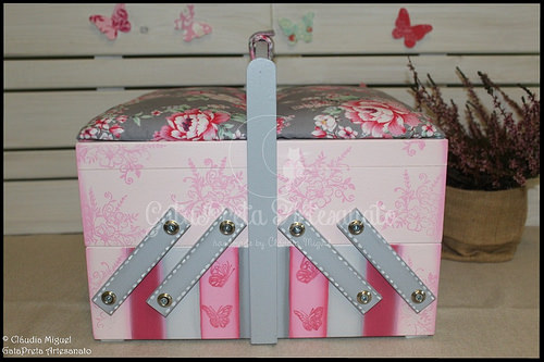 Caixa de costura mega-large 