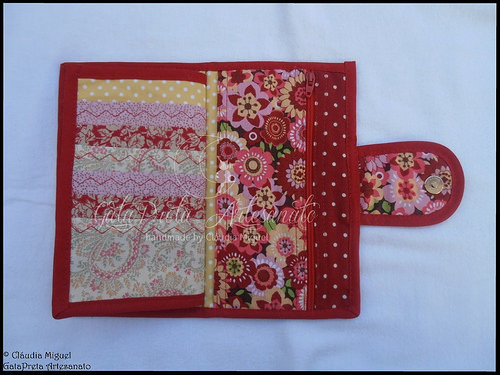 Carteira para notas, moedas, 24 cartões e cheques Carteira para notas, moedas, 24 cartões e cheques