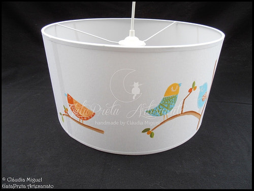 Fraldário, régua crescimento, candeeiro, moldura e placa porta 