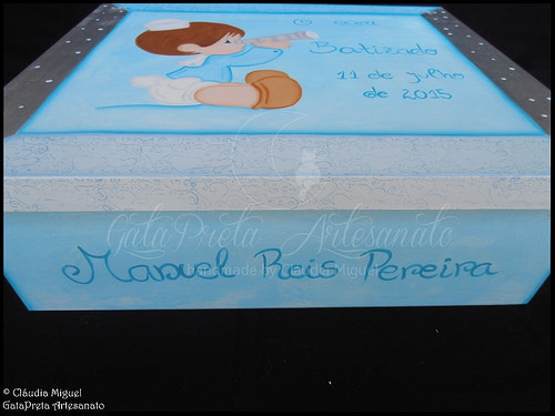 Caixa grande de batizado e caixas de lembrança 