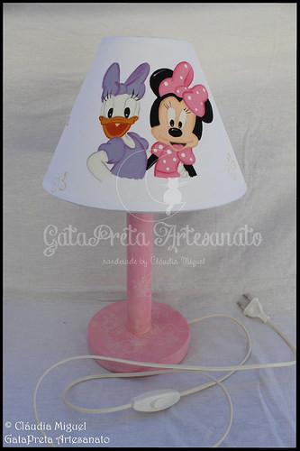 Caixa de recordações de bebé e candeeiro 