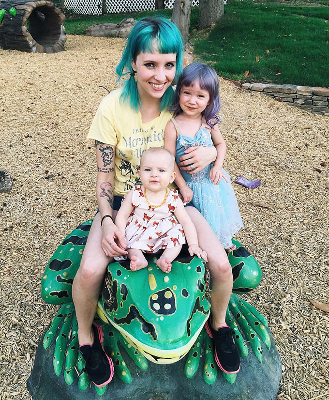 Lucy e Coraline and Sherry DuPree