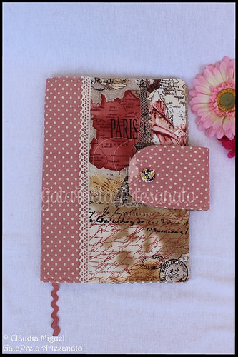 Capa de livros, carteira e estojo 