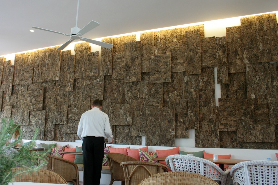 Ecorkhotel04 by HContadas.jpg