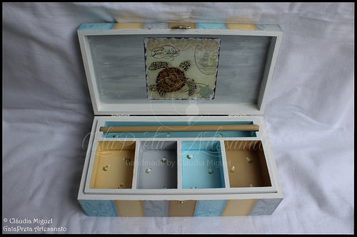 Caixa de bijuterias 