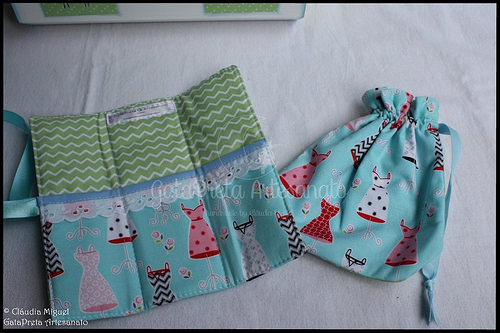 Maleta para manicure e caixa para pensos 