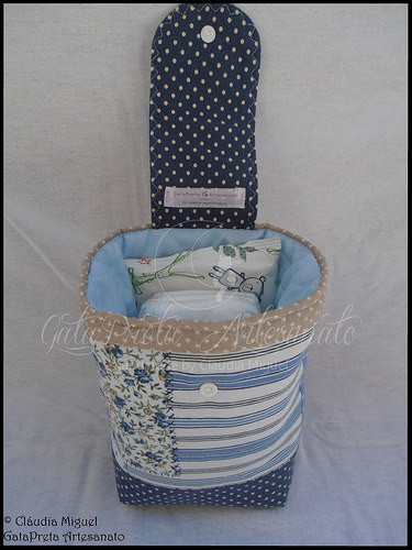 Mala de maternidade e bolsa para fraldas 