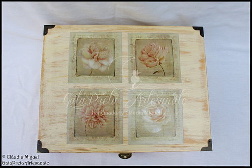 Caixa para 12 relógios 