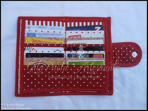 Carteira para notas, moedas, cheques e 24 cartões 