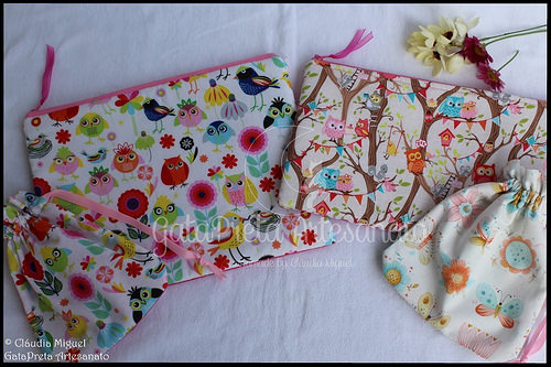 Bolsas para tablet e para carregadores 