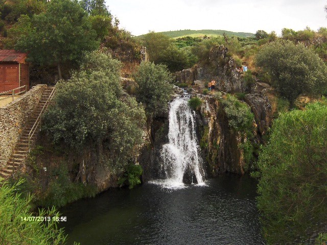 10392582_10204045262587482_2161014765065995638_n[1